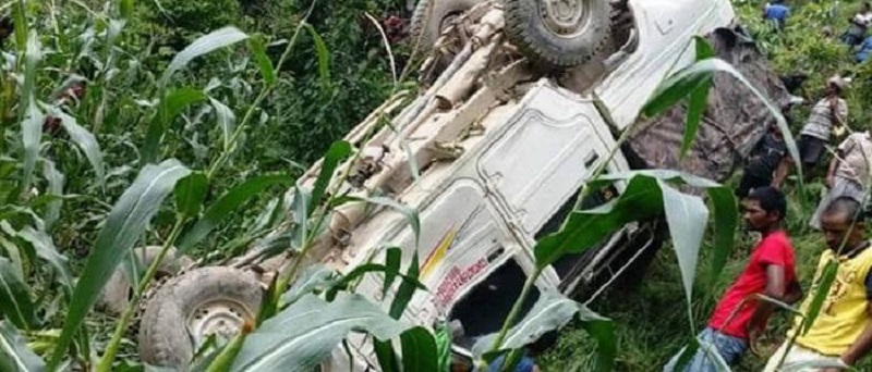 jeep-accident-candles khabar