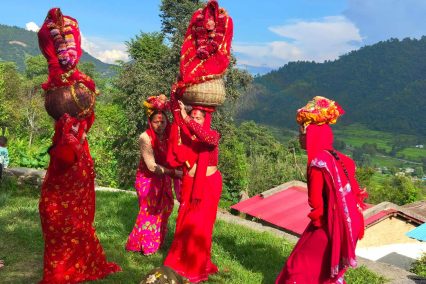 सुदूरपश्चिममा गौरा पर्व सुरु, आज घरघरमा बिरुडा भिजाइँदै